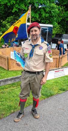 Robert Poswall with Boy Scout Troop 1150. (Photo by Nancy Madacsi)