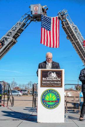 <b>Sussex County Clerk Jeffrey Parrott is master of ceremonies for the event.</b>