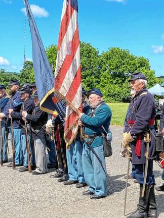 Civil War re-enactors. (Photo by Maryanne Francisco)