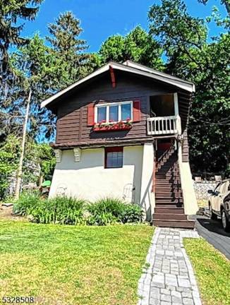 Balcony overlooking Lake Mohawk