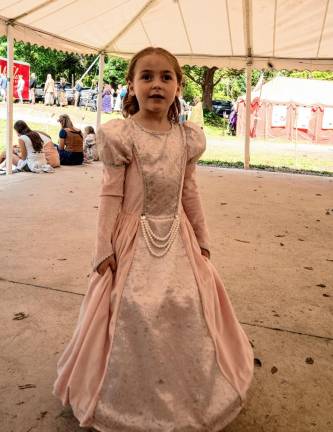 Ottilia Insinger dressed as a princess.