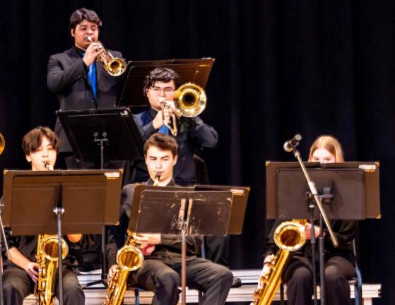 SI1 Sparta High School’s Blues Sanction performs at the fifth annual Jazz Festival on April 5. (Photo by Sammie Finch)