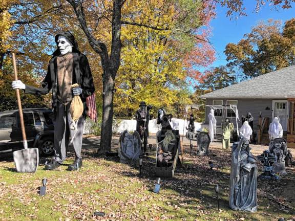 <b>This home on Macopin Road in West Milford goes all out for Halloween. (Photo by Kathy Shwiff)</b>