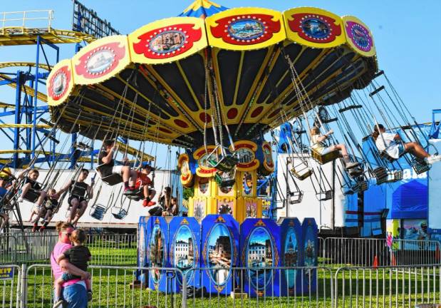 <b>Carnival ride at the fair. (Photo by Maria Kovic)</b>