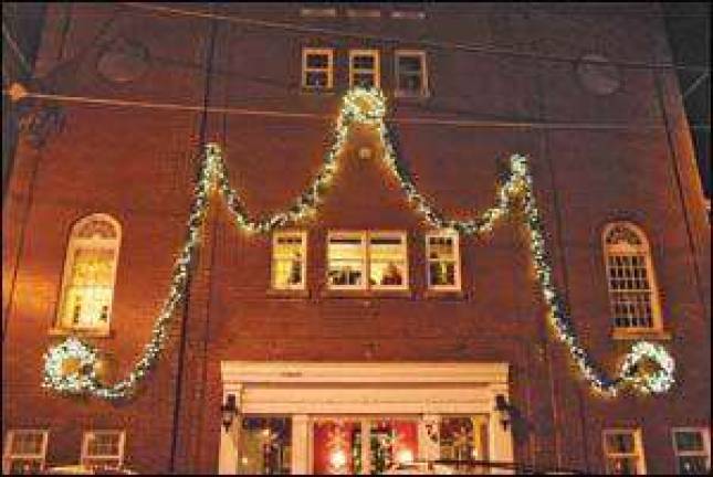 Cornerstone Playhouse offers two holiday shows and seasonal spirit