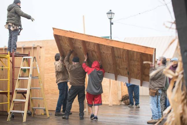 Volunteers prep for German Christmas Market