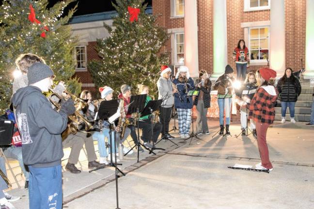 The Sparta High School Band Ensemble performs at the annual Christmas Tree Lighting on Friday, Dec. 6 at the Sparta municipal building. (Photos by Dave Smith)