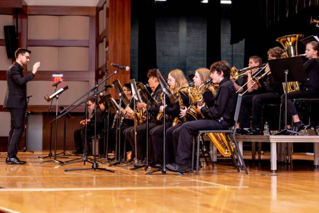 AN3 The Glen Meadow Middle School Jazz Band performs. (Photo by Sammie Finch)