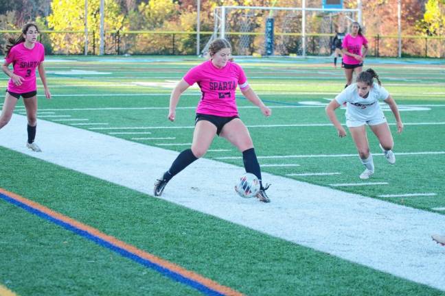 Sparta's Katie Sutton controls the ball in the second period.