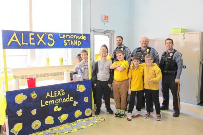 4th-graders raise $2,000 for cancer research