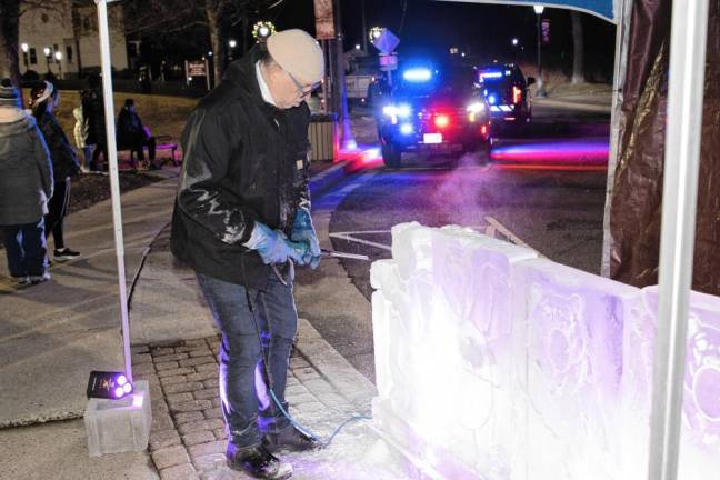 Ice sculptor Peter Slavin of Ice Sculpture Philly.