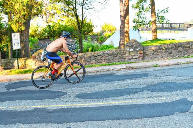 Photos: Pass It Along’s Triathlon