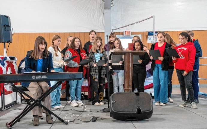 <b>The High Point Regional High School chorus performs.</b>